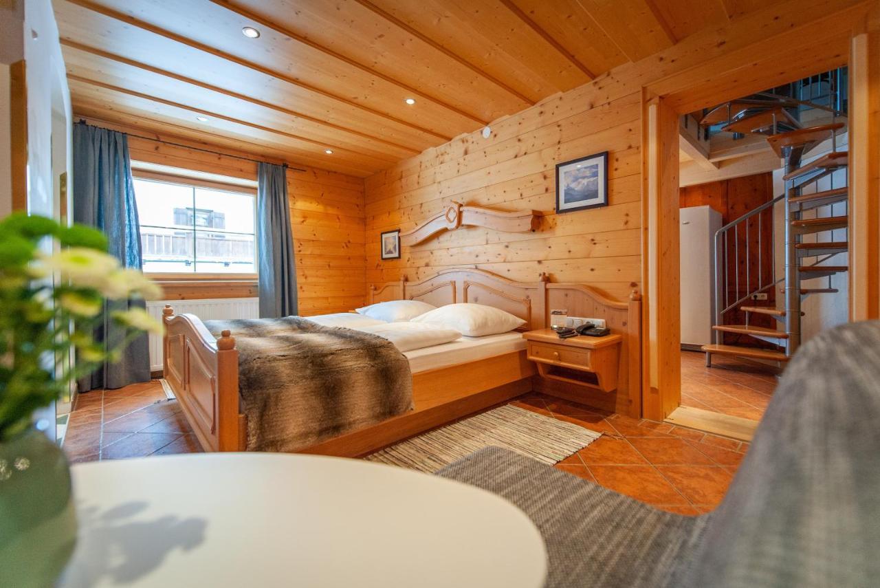 Quality Hosts Arlberg - Hotel Bergheim Sankt Anton am Arlberg Bagian luar foto