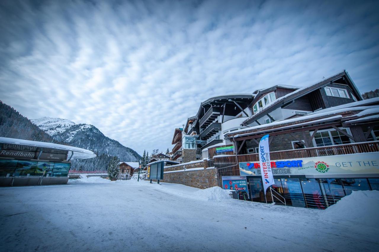 Quality Hosts Arlberg - Hotel Bergheim Sankt Anton am Arlberg Bagian luar foto