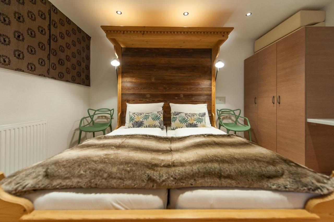 Quality Hosts Arlberg - Hotel Bergheim Sankt Anton am Arlberg Bagian luar foto