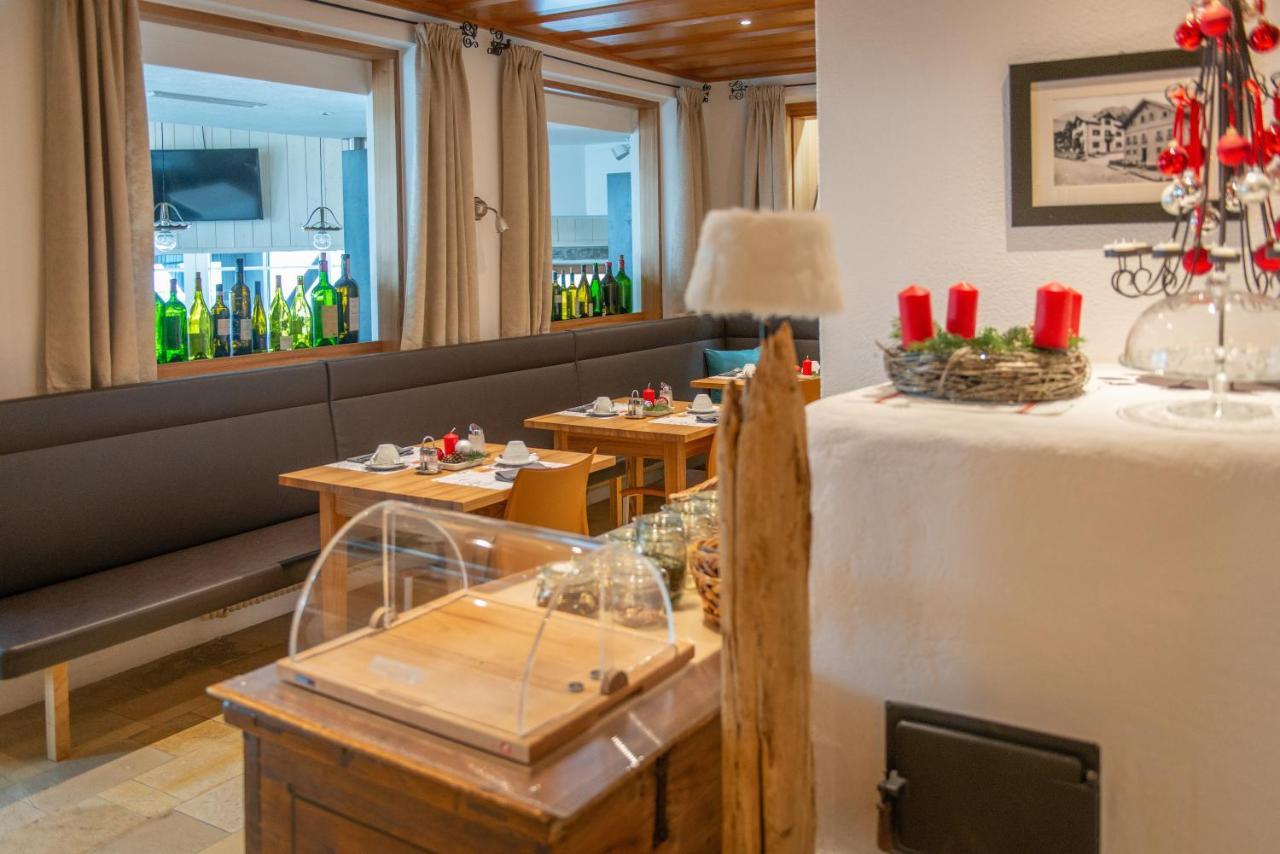 Quality Hosts Arlberg - Hotel Bergheim Sankt Anton am Arlberg Bagian luar foto